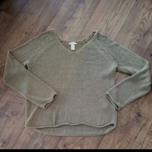 Olive Green V-Neck Loose Fit Women's Sweater, Size Med